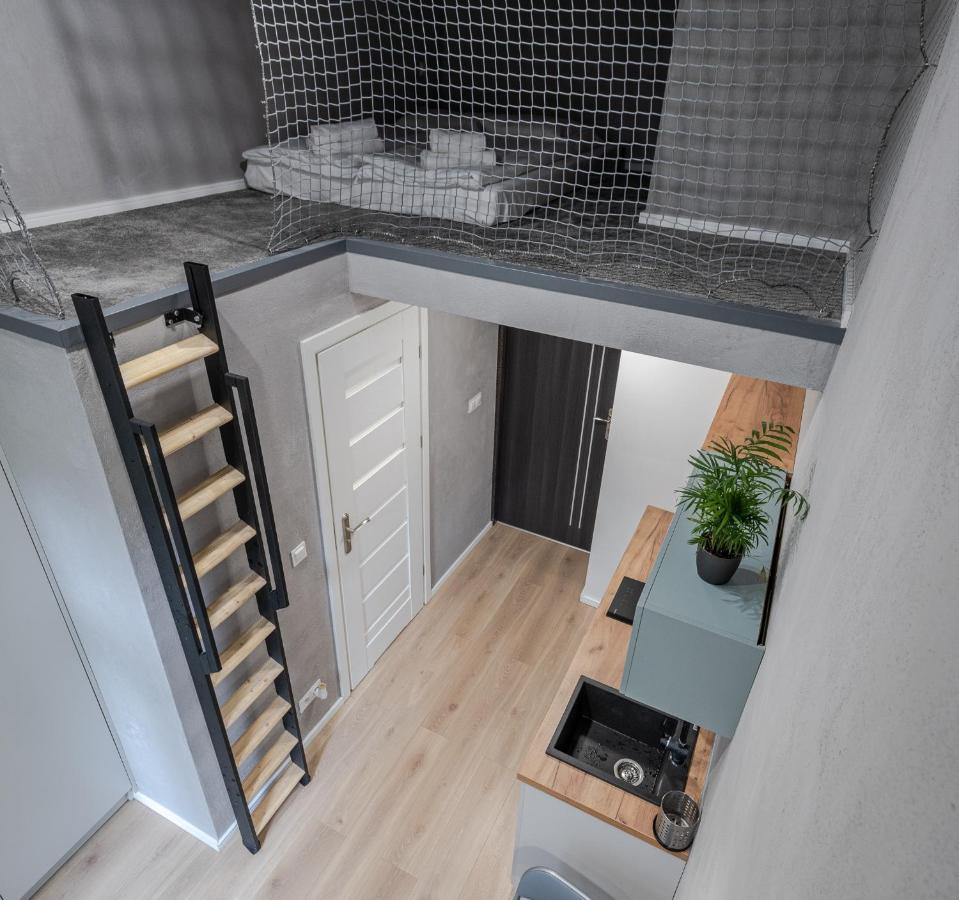 Parkside Fresh Apartments - Old Town Guesthouse - By Upstairs Krakow Dış mekan fotoğraf